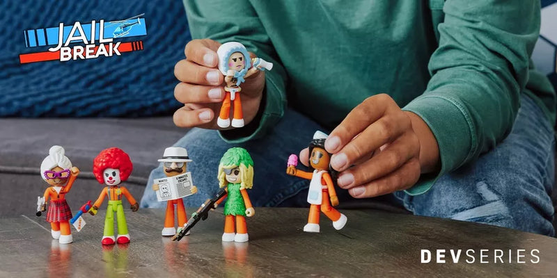 DevSeries Roblox Jailbreak: Hiding in Plain Sight 7cm Figure Multipack