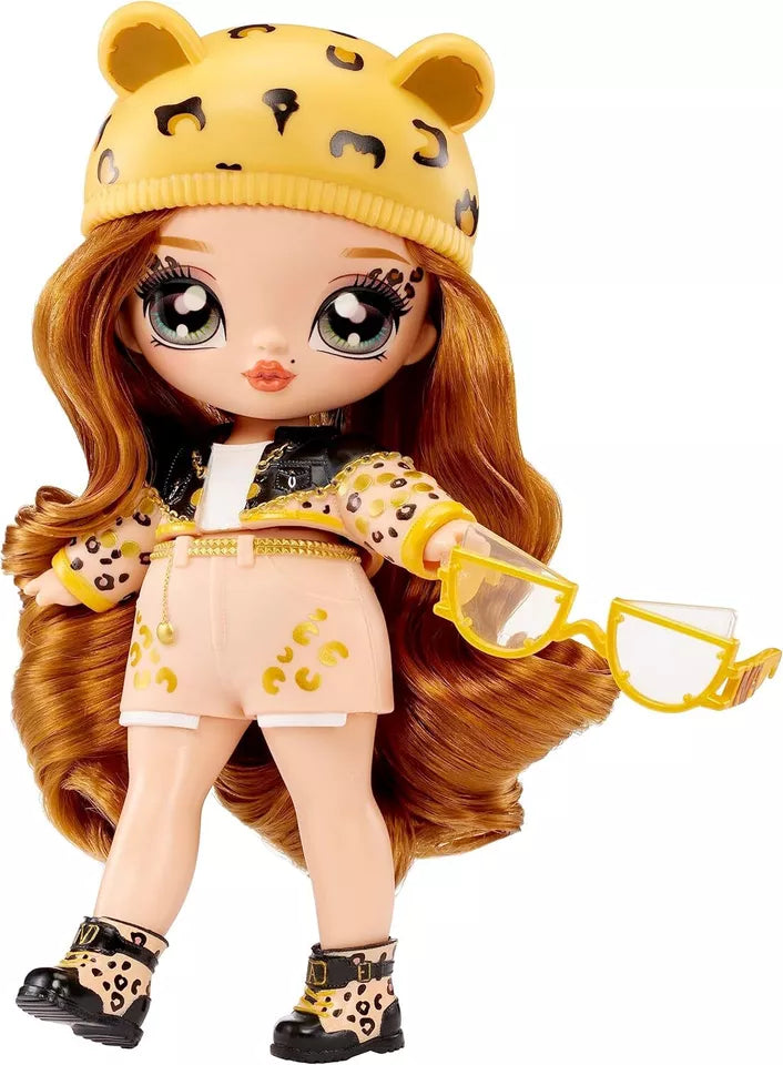 Na! Na! Na! Fuzzy Surprise Series 1 JAGUAR GIRL 18cm Poseable Doll + Accessories